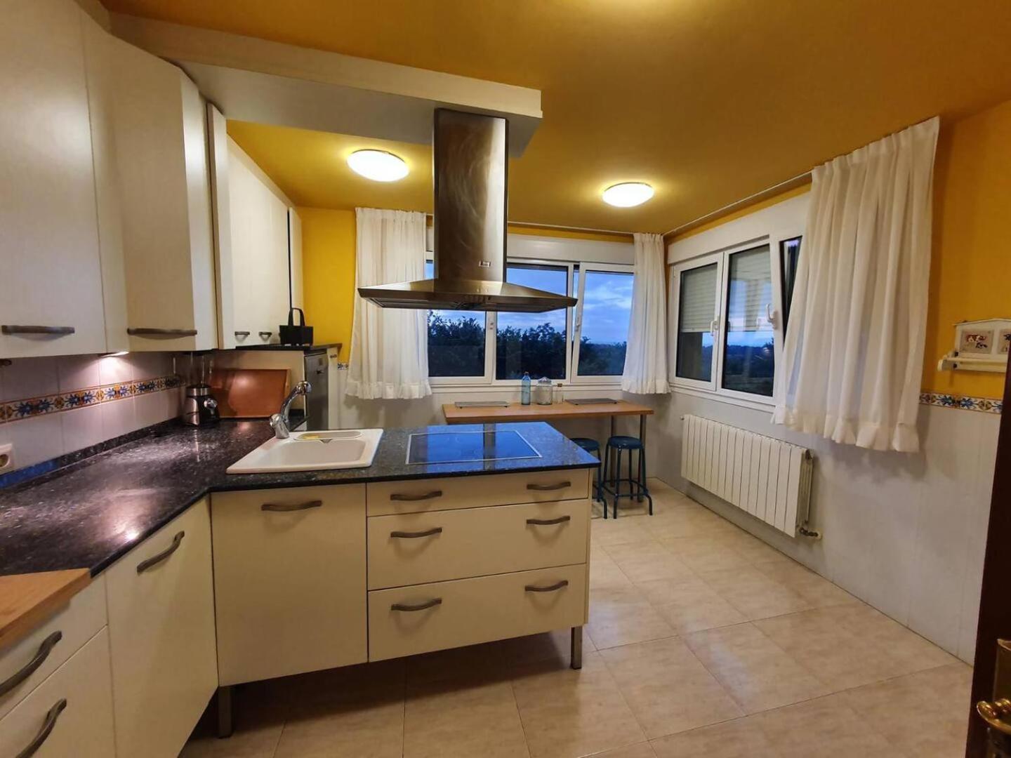 Kasaboba Villa Parres de Llanes Bagian luar foto